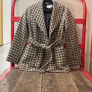 Merona Gray and Tan Houndstooth Blazer